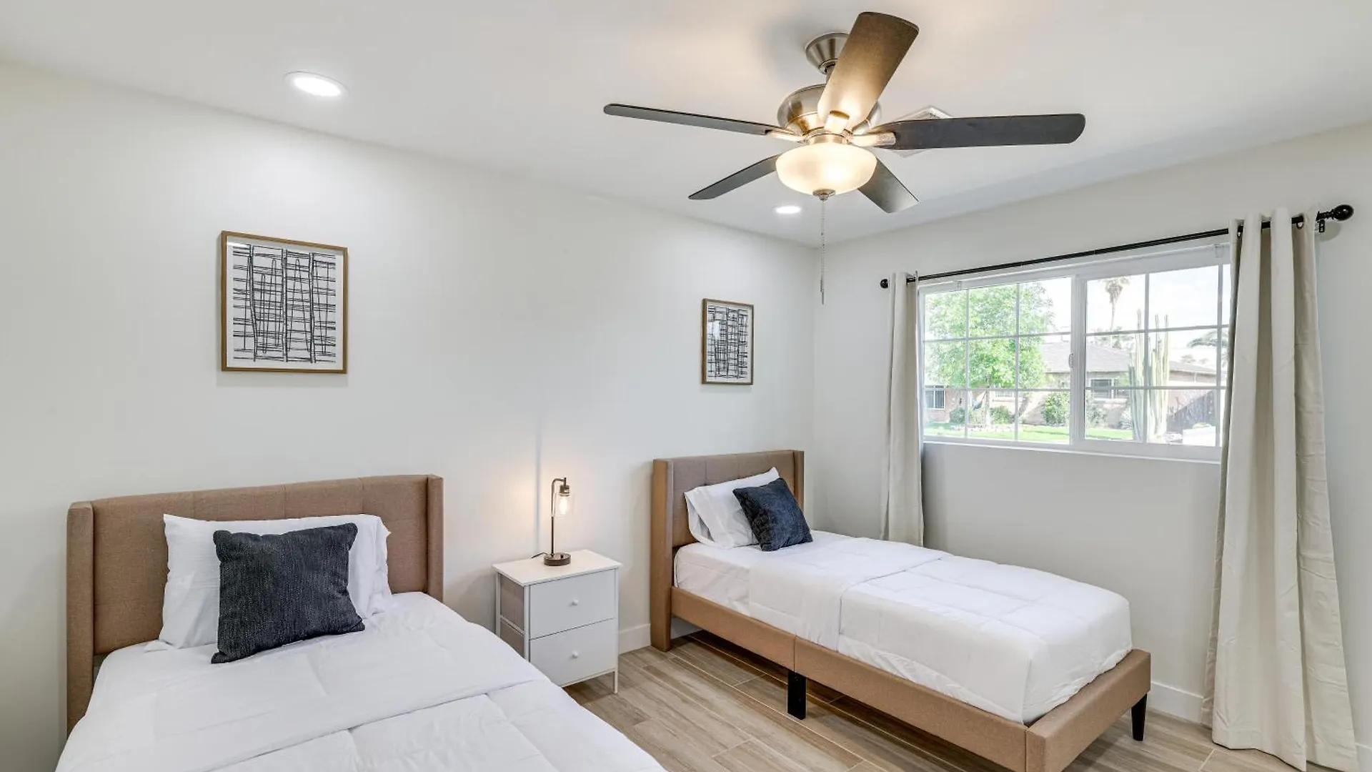 Scottsdale Rental With Game Room About 3 Mi To Old Town!